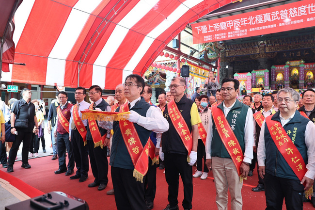 台南下營上帝廟3天法會 黃偉哲盼續推寺廟優質化 | 華視新聞