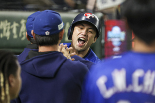 12強台灣長打串聯、潘傑楷開轟 5局打完3比2領先美國