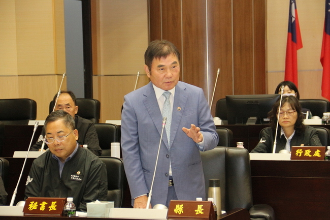 工程土方無處去衍生亂倒 鍾東錦力推合法土資場 | 華視新聞