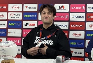 潘傑楷12強記者會強調胸前Taiwan  愛台灣表現獲讚