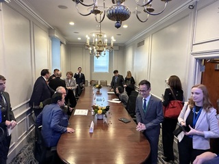 蔡英文會美跨黨派議員 川普政權交接期間意義重大