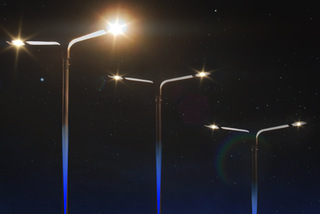 12強奪冠 竹北市路燈亮藍色光束向台灣英雄致敬