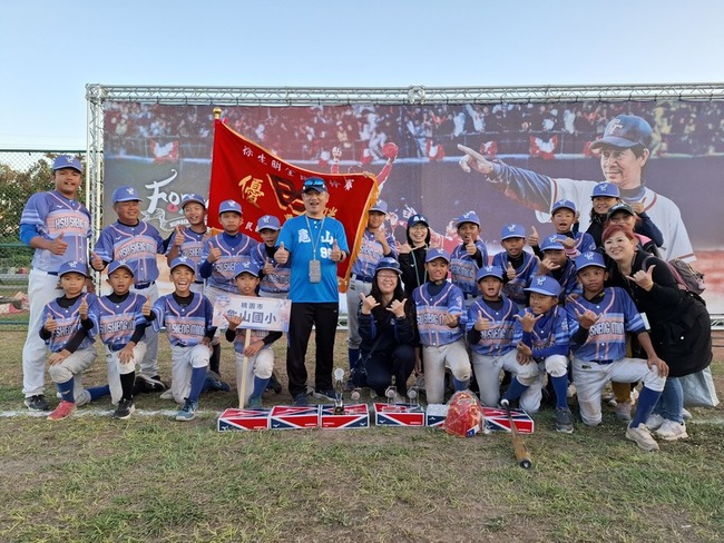 徐生明盃少棒賽龜山勝韓國首爾 奪隊史第7冠 | 華視新聞