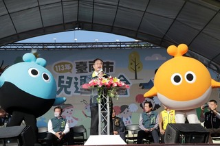 台南幼兒運動會揭幕 逾1800名親子參與