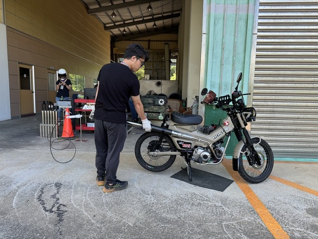 機車改裝排氣管未檢測認證 中市府：114年起將開罰 | 華視新聞