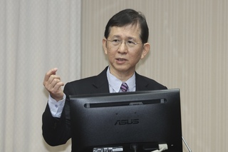 數發部網路詐騙通報查詢網 黃彥男：盼明年首季上線