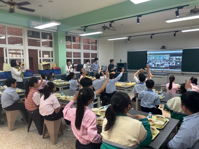 彰化鹿東國小、群馬新治小學 線上分享台日營養午餐 | 華視新聞