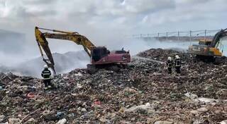 澎湖紅羅垃圾場火勢控制 高雄垃圾車11日抵達支援