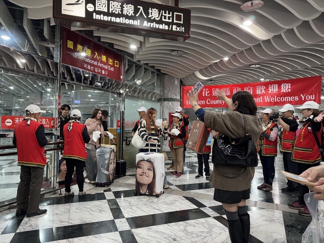 香港直航花蓮首航 部落遊程、單車旅遊最熱門 | 華視新聞