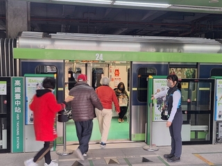 受台電供電異常影響 中捷月台門部分故障持續搶修