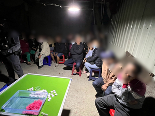 「肉龜」賭場竄工寮 高雄警攻堅移送負責人、把風者