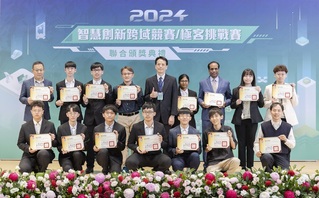 雲科大智慧系統強化行車安全 獲創新競賽第1名