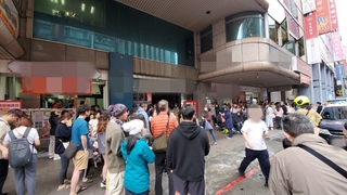 北市重慶南路附近大樓地下室火警 釀6輕傷