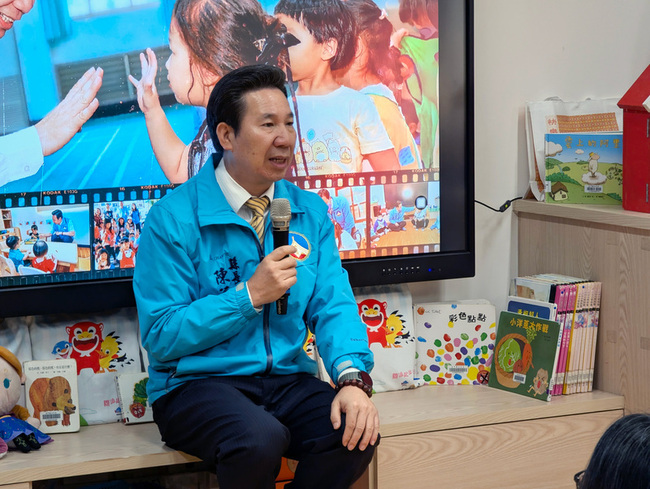 金門縣長就職2週年 陳福海：投資幼兒教育環境 | 華視新聞