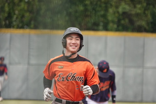 劉承佐城市盃青少棒再見3分砲 率二重晉級8強