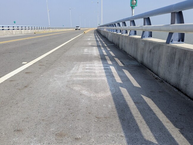 元旦起金門大橋新制上路 混合車流改為汽機車分流 | 華視新聞