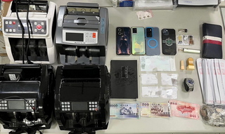 檳榔攤掩護詐團  酒店經紀兼「收水頭」遭逮送辦