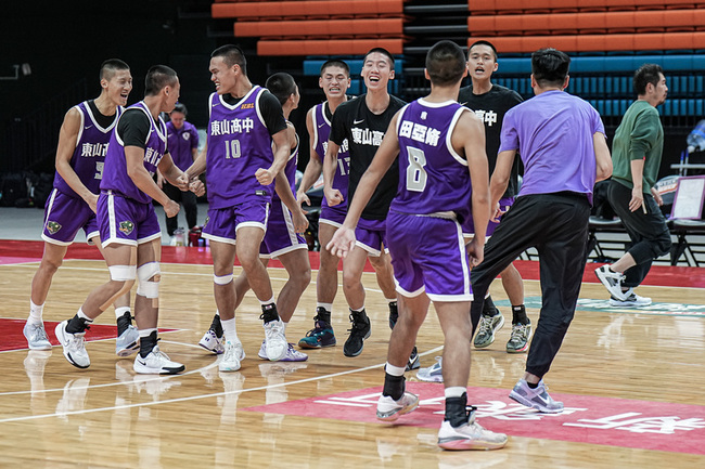 HBL林秉學飆進致勝一擊  東山逆轉搭上8強末班車 | 華視新聞