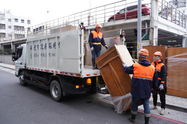 新北46處公有市場全面推不塑  鼓勵購物袋買年貨 | 華視新聞