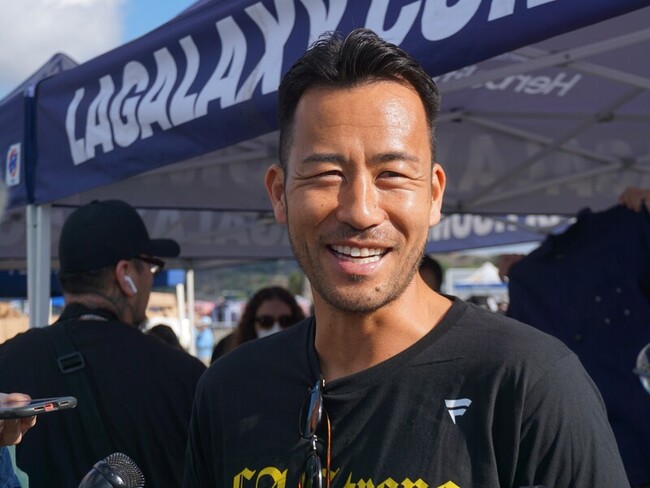 洛杉磯球星賑災 日本足球前隊長吉田麻也當志工 | 華視新聞