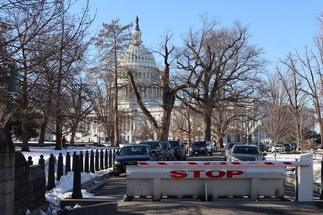 川普改國會山莊內就職  台灣慶賀團參與方式尚不明 | 華視新聞