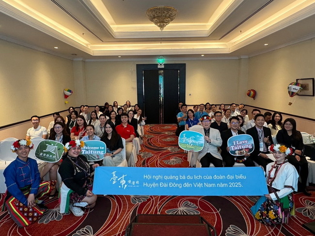 「台東慢漫遊」攬客 台東越南包機加碼2架次 | 華視新聞