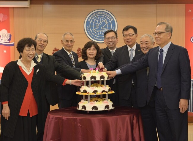 民航局首頒永續營運獎 7家民航運輸業者獲肯定 | 華視新聞