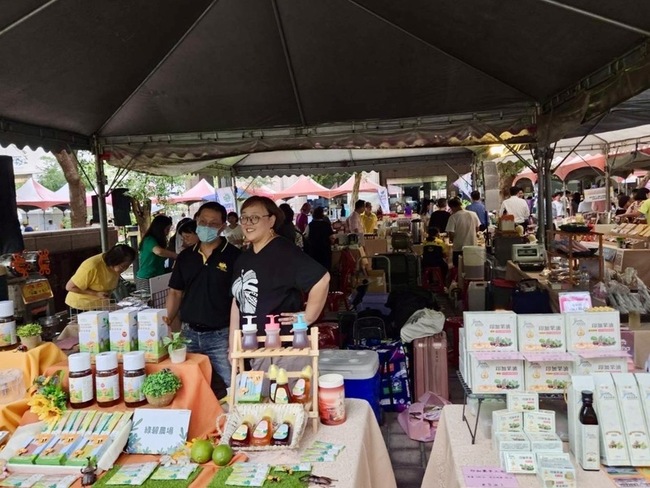 春節買年貨 內政部推薦農業合作社本土特產禮盒 | 華視新聞