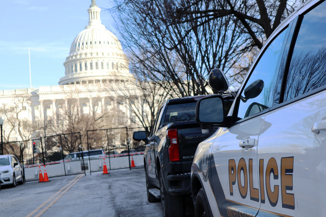 川普就職典禮倒數 國會大批軍警設滴水不漏防線 | 華視新聞