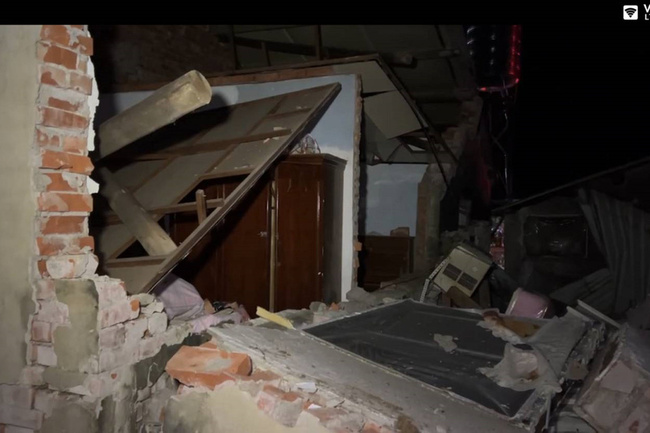 地震後台南楠西平房倒塌多戶受災 4人輕傷送醫 | 華視新聞