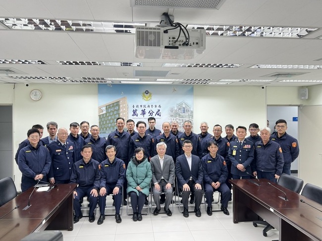 節安工作啟動 劉世芳到萬華警分局慰勉、激勵士氣 | 華視新聞