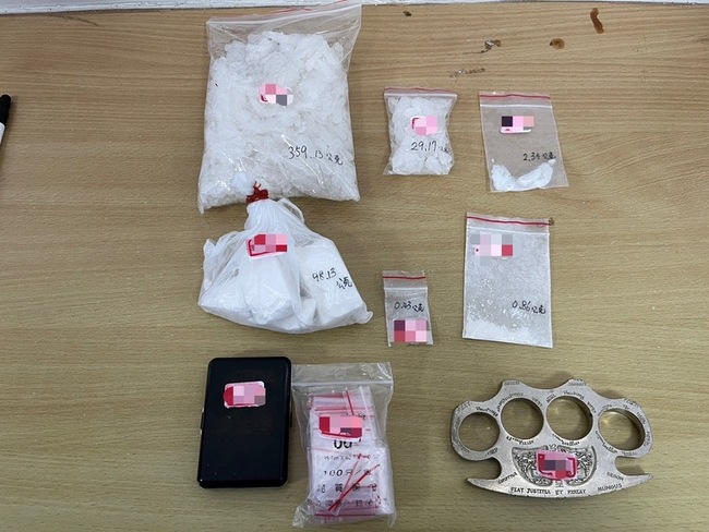 苗警節安工作建首功 男持近半公斤毒品遭逮 | 華視新聞