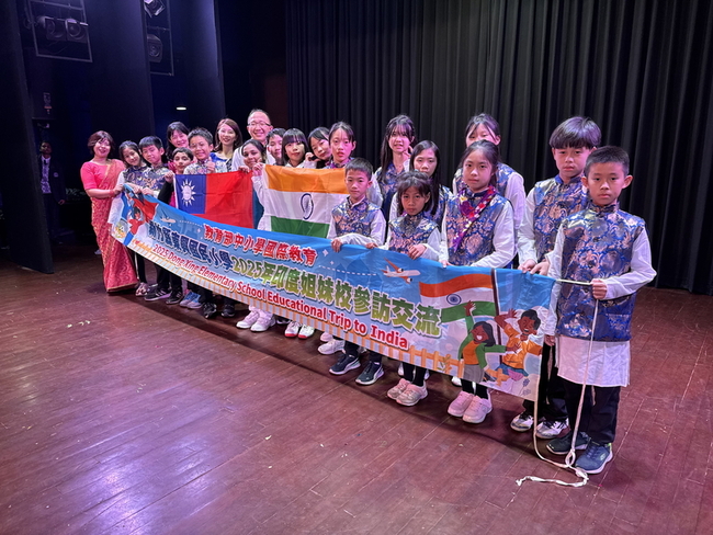 多樣台灣元素融入表演 學童熱舞演出震撼印度 | 華視新聞