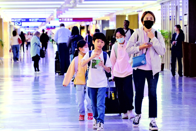 機場公司：25、26日出境尖峰  建議旅客提前規劃 | 華視新聞