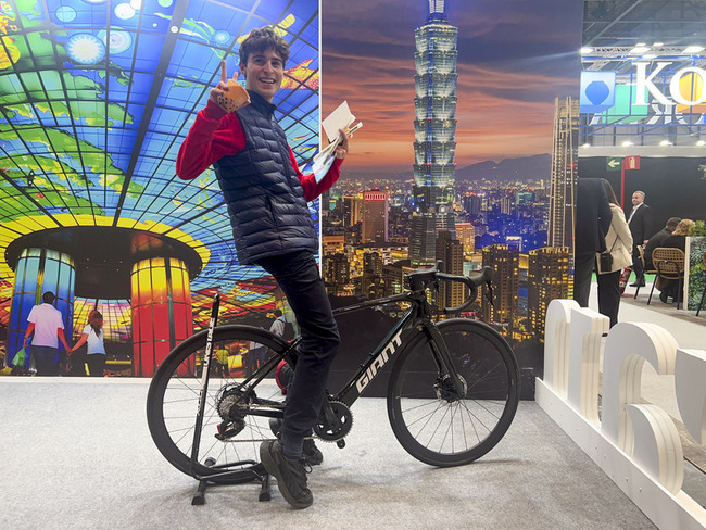 馬德里旅展開幕國王親上陣 台灣館秀單車、珍奶吸睛 | 華視新聞