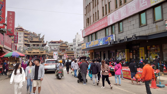 過年北港朝天宮參香  建議走媽祖大橋避車潮 | 華視新聞