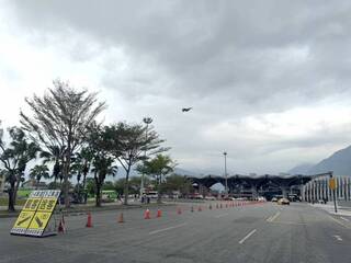 花蓮迎春節車流 東大門夜市等景點路段增警力疏導