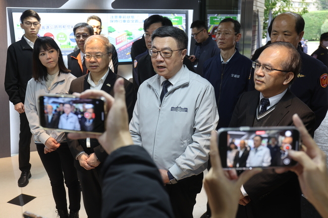 選罷法案提覆議  卓榮泰：立法院盜壘已刺殺出局 | 華視新聞