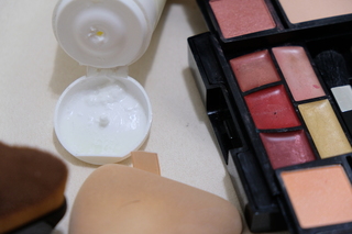 化妝品也要大掃除 老家太久沒回要先整理再住