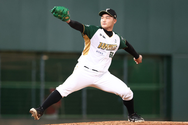 雄鷹新球季談薪完成 12強國手陳柏清獲複數年約 | 華視新聞