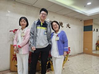 安寧病房團圓夜 老兵牌「元寶」烹煮家的滋味