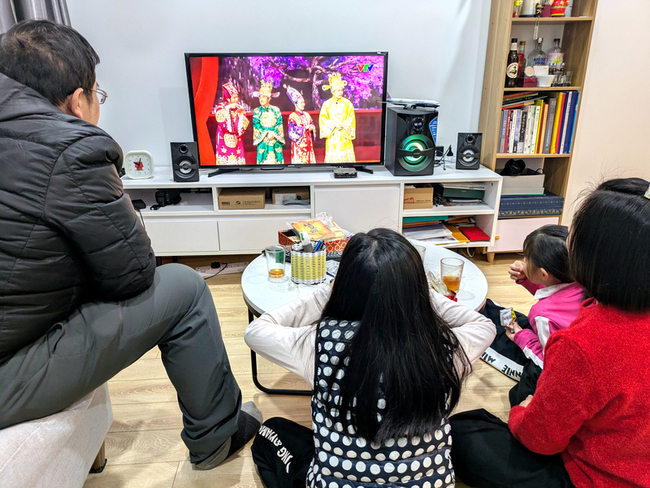 越南春晚除夕登場 「灶君」幽默諷時政帶動公共討論 | 華視新聞