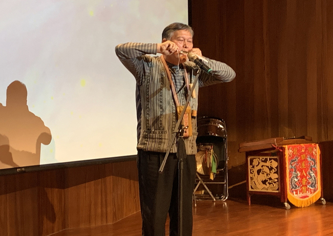 泰雅傳統樂器演奏保存者  口簧琴吹奏出生命樂章 | 華視新聞