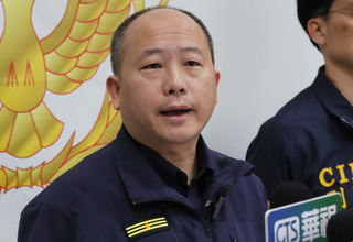 高雄工頭疑欠工資殺工人 典當金飾逃亡遭逮