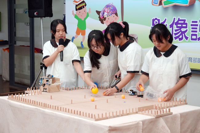 南市南化國中機器人教育  翻轉偏鄉資源 | 華視新聞