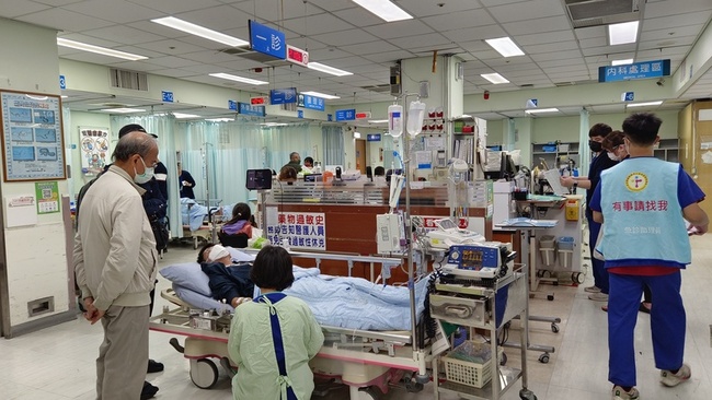 屏基春節期間急診 逾5成腸胃不適較前2年多 | 華視新聞