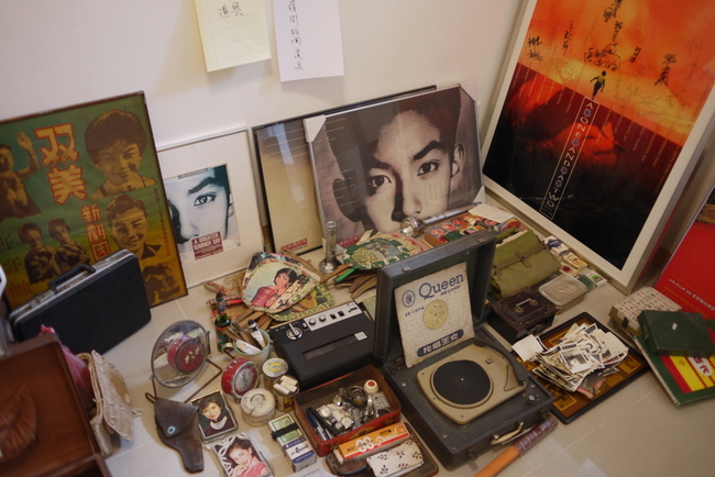 楊德昌破萬件文物典藏 捐贈美國哈佛大學圖書館 | 華視新聞