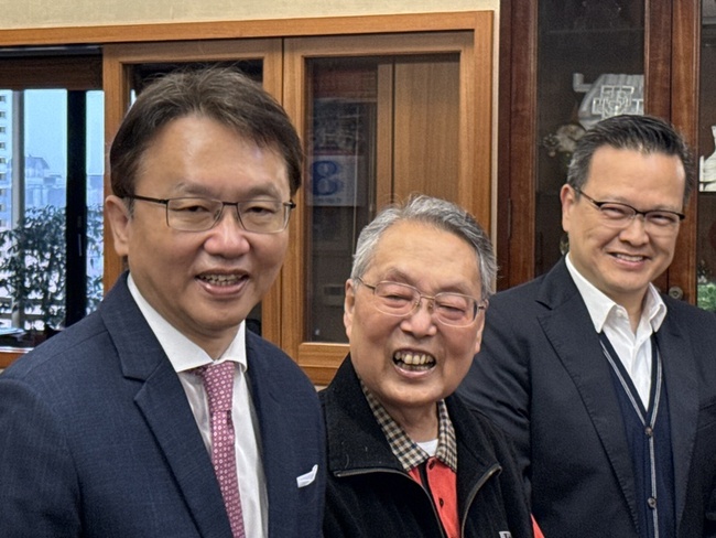 川普加徵關稅 宏碁陳俊聖：選擇最有利供應鏈 | 華視新聞