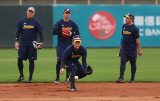 江坤宇收到10年約嚇到也珍惜 相信未來有人能超越