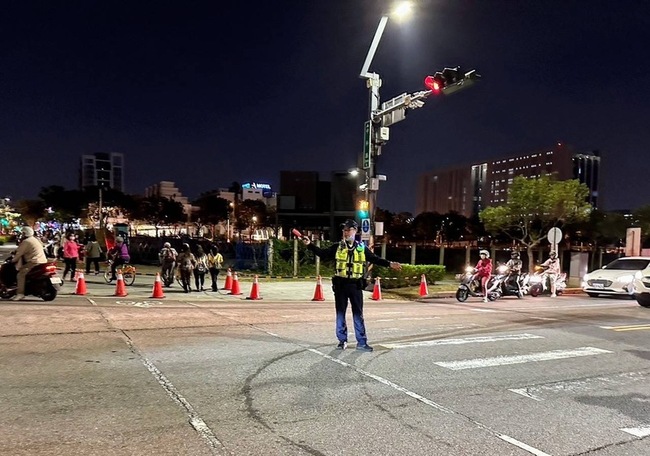 中台灣元宵燈會將登場  2/8起周邊道路交通管制 | 華視新聞